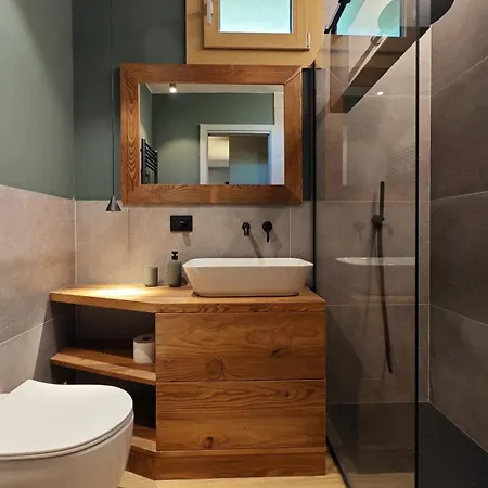 Hostdomus - Black Oak Apartment Mollieres