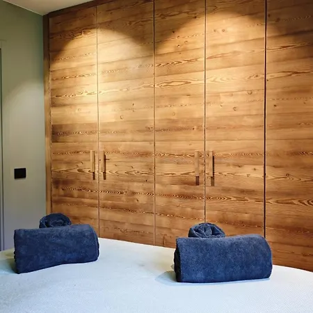 Apartment Hostdomus - Black Oak Mollieres